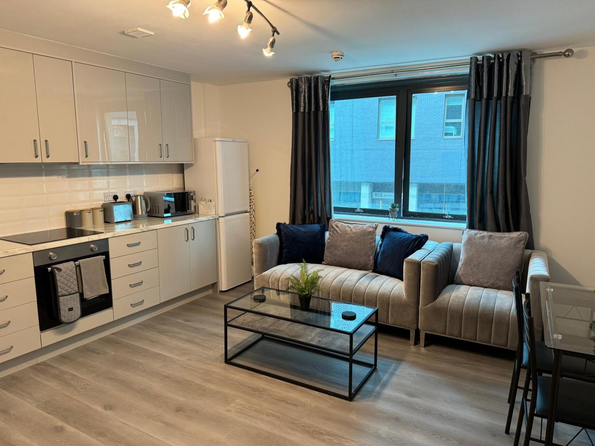 Modern Smart 2 Bedroom Apartment Central Манчестер Экстерьер фото