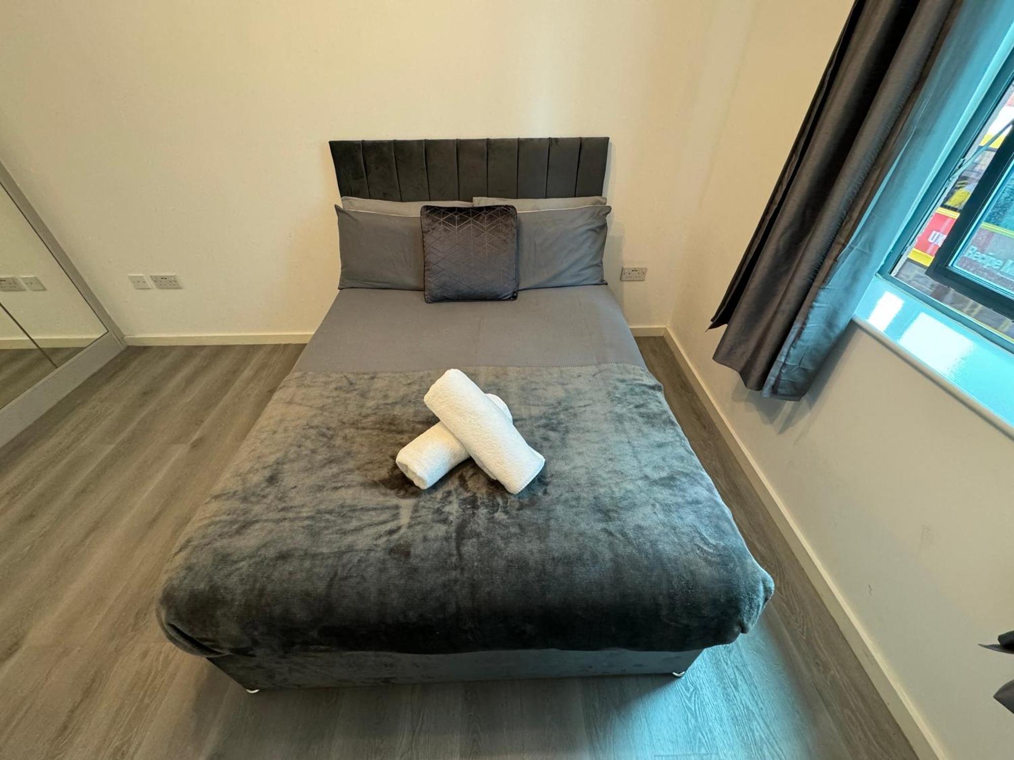 Modern Smart 2 Bedroom Apartment Central Манчестер Экстерьер фото