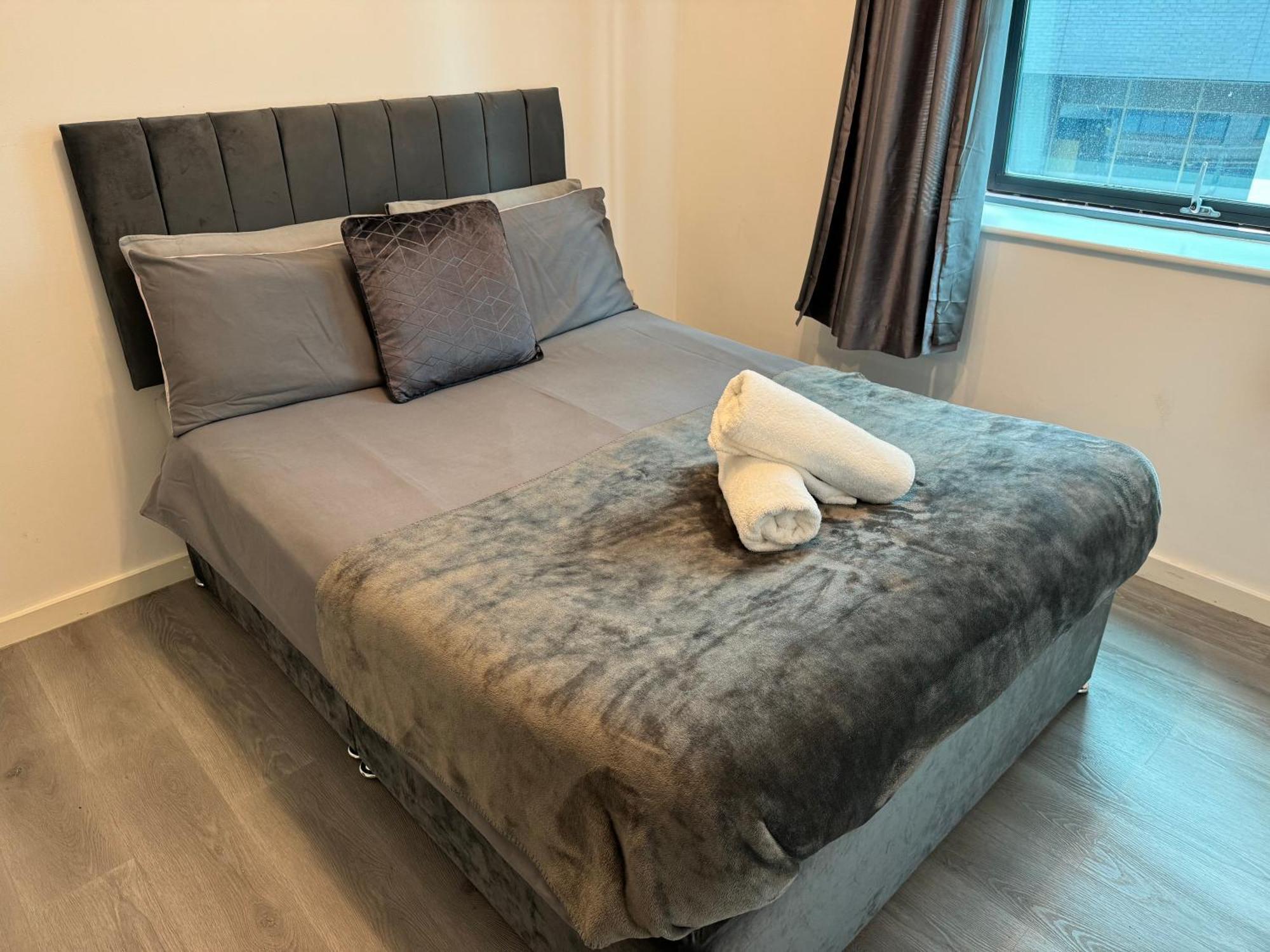 Modern Smart 2 Bedroom Apartment Central Манчестер Экстерьер фото