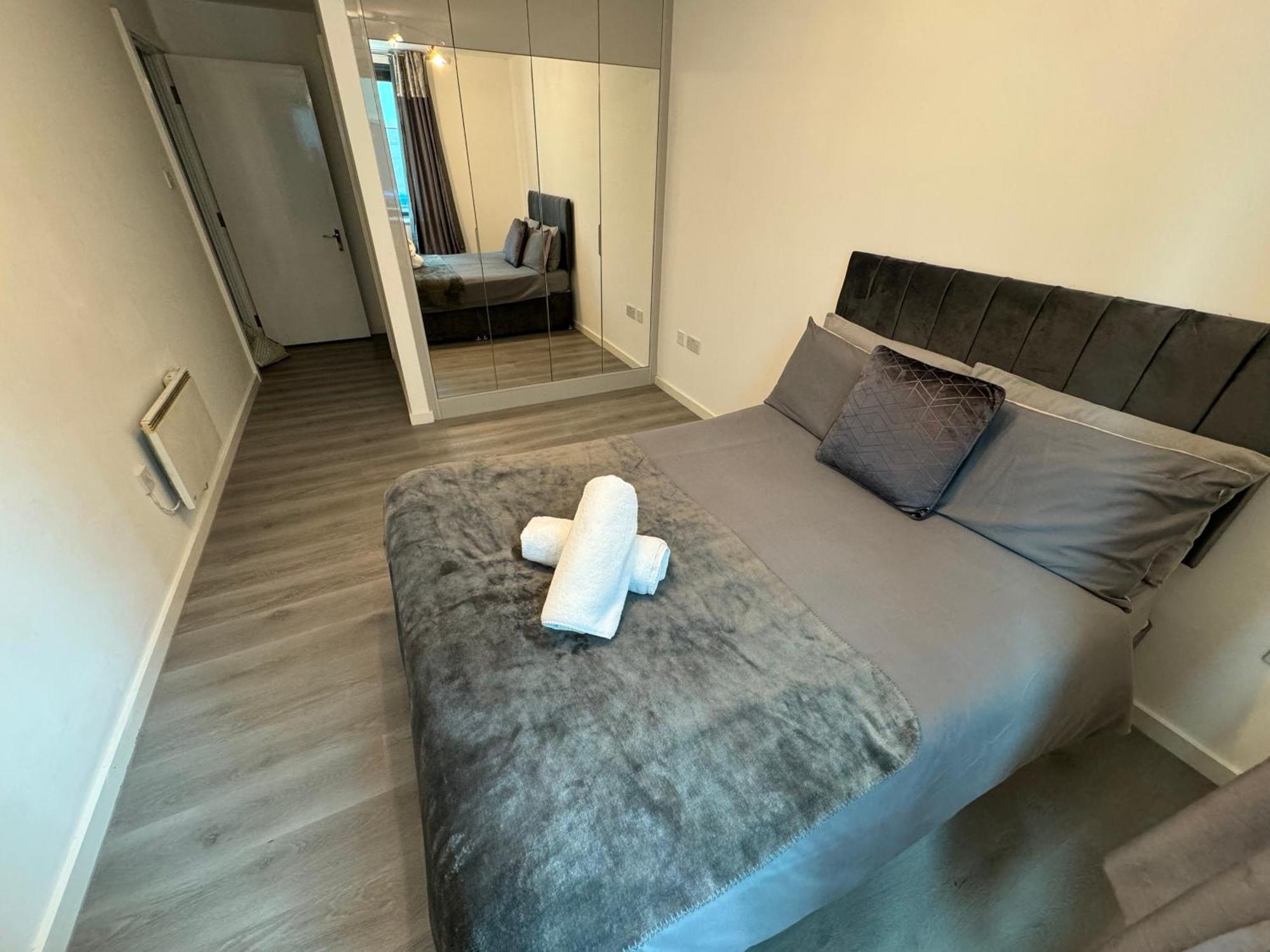 Modern Smart 2 Bedroom Apartment Central Манчестер Экстерьер фото